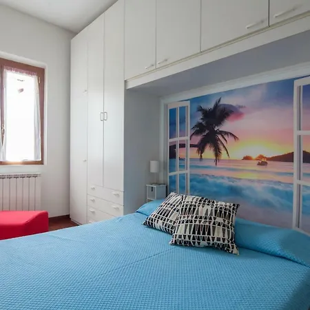 Apartment Mansarda Dei Poeti